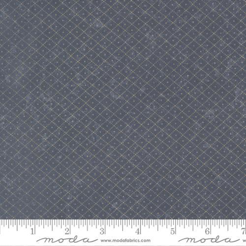 Bluebirds Nest Mid Blue 9808 34