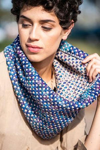 Dotty Cowl Pattern