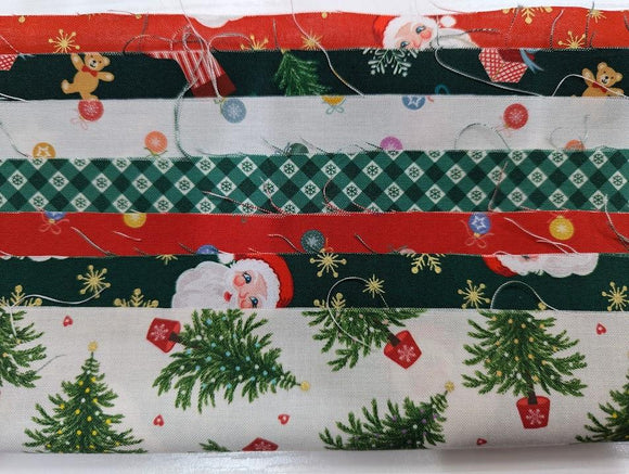 Oh Christmas 7 Fat Quarter Bundle